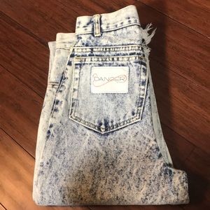 Women’s jeans